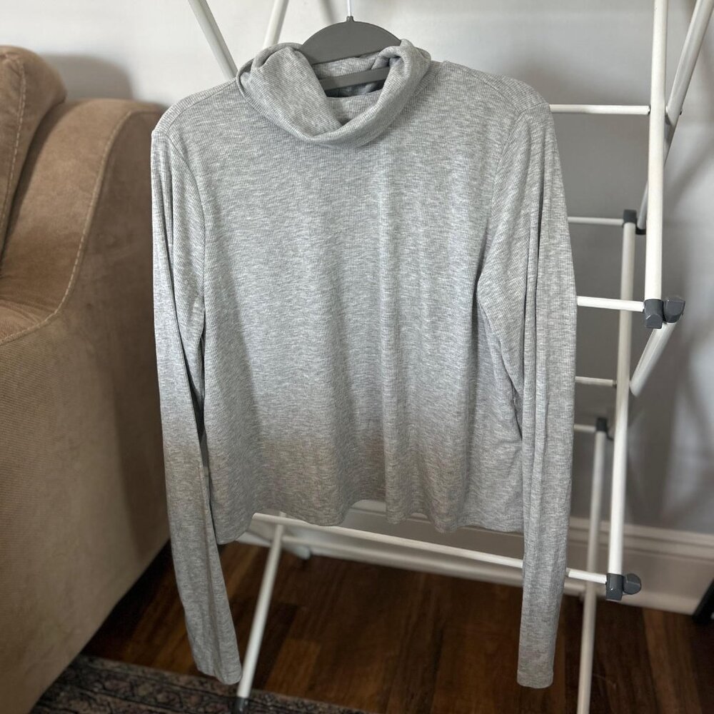 Active Turtle Neck Long Sleeve